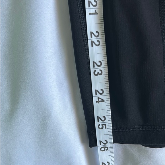 lululemon athletica Jet Black Leggings - Picture 6 of 6